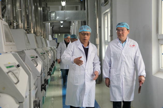 新華社陜西分社社長孫波一行來集團采訪調研