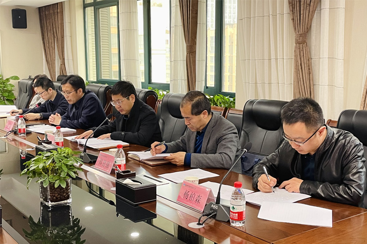 省委組織部、省國資委對糧農(nóng)集團進行2020年度目標責任綜合考核