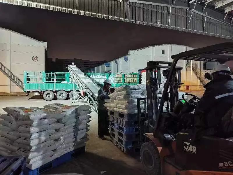 集團多企業(yè)協(xié)同援助甘肅地震災(zāi)區(qū)