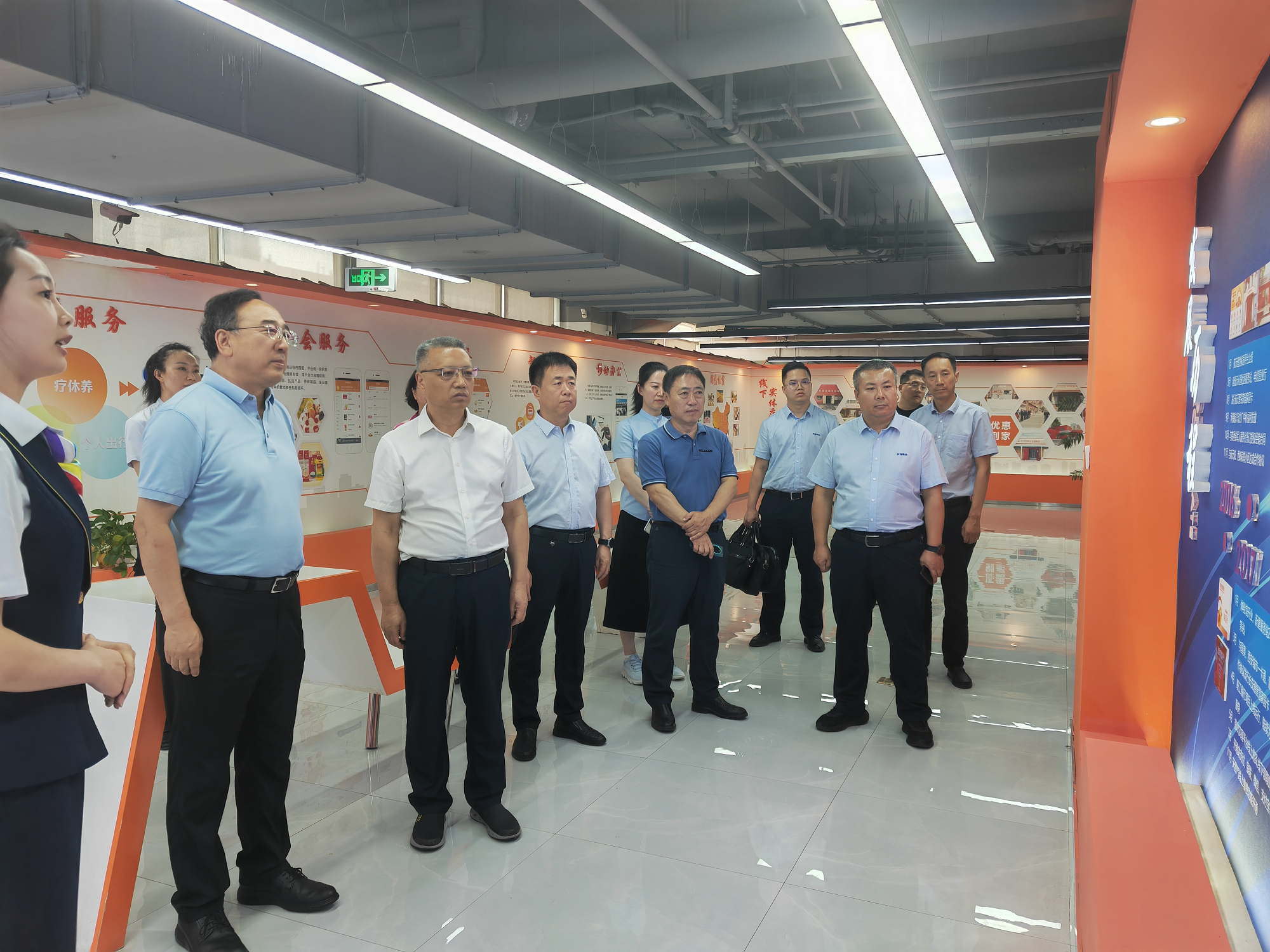 集團(tuán)與航天弘發(fā)、航天乾元公司開展合作交流
